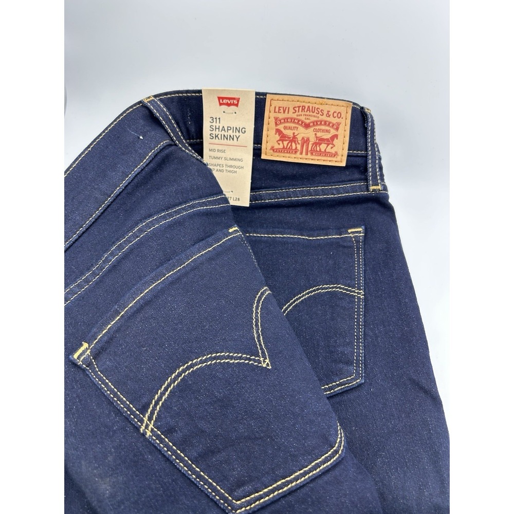 Levi's 311 Shaping Skinny Jeans for Women's Black 4 Short W27 L28 NWT. - Picture 5 of 8